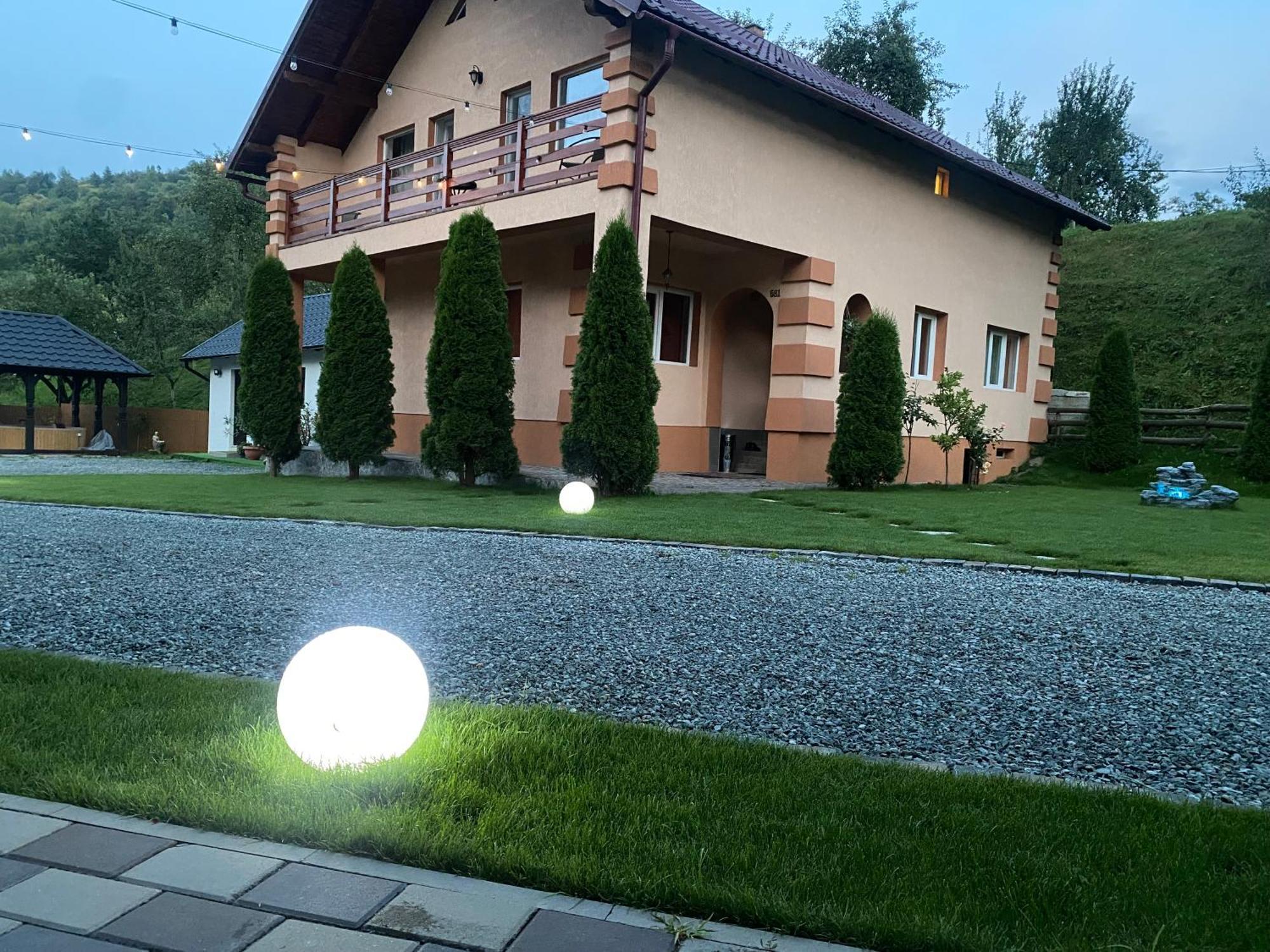 Pensiunea Suci Botiza エクステリア 写真
